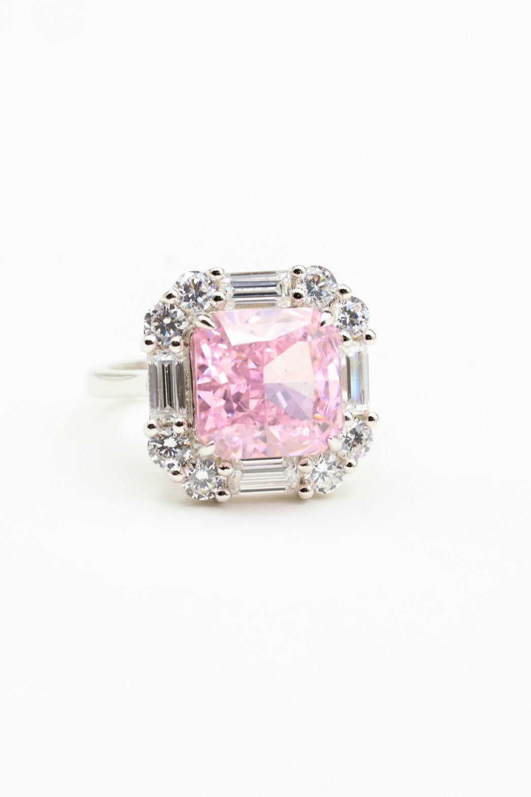 Opulent Princess Aura Pink Ring